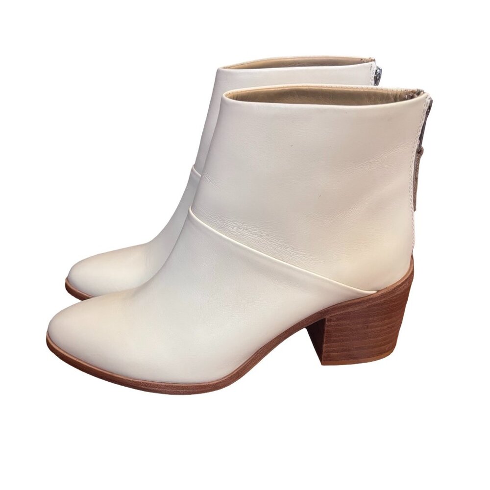 Nisolo Dari Boot, Bone, Size 9 - Picture 7 of 10